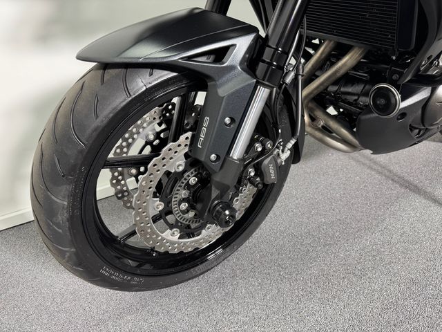 kawasaki - versys-650-abs