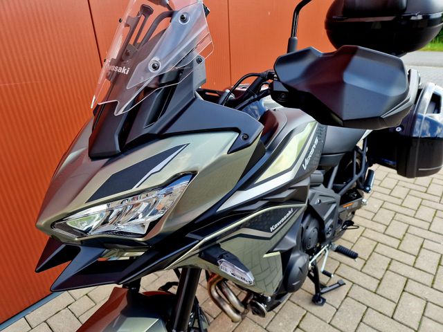 kawasaki - versys-650-grand-tourer