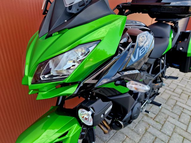 kawasaki - versys-650-grand-tourer