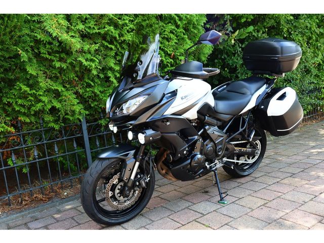 kawasaki - versys-650-grand-tourer