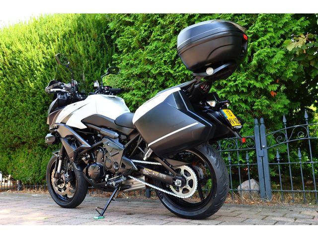 kawasaki - versys-650-grand-tourer