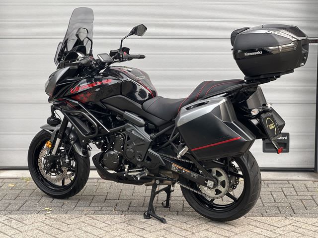 kawasaki - versys-650-grand-tourer