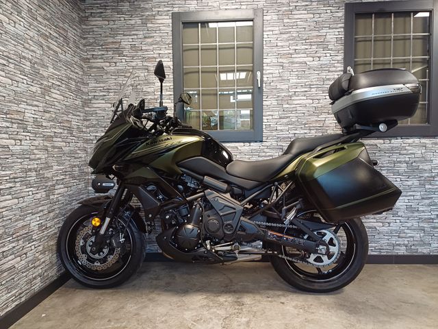 kawasaki - versys-650-grand-tourer