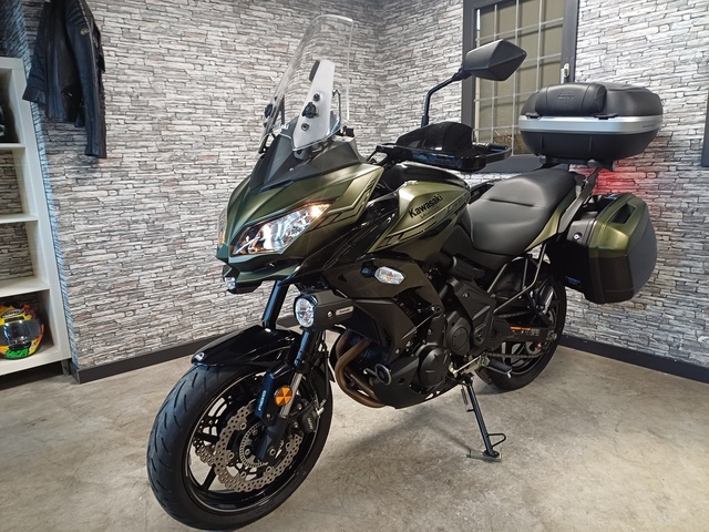 kawasaki - versys-650-grand-tourer