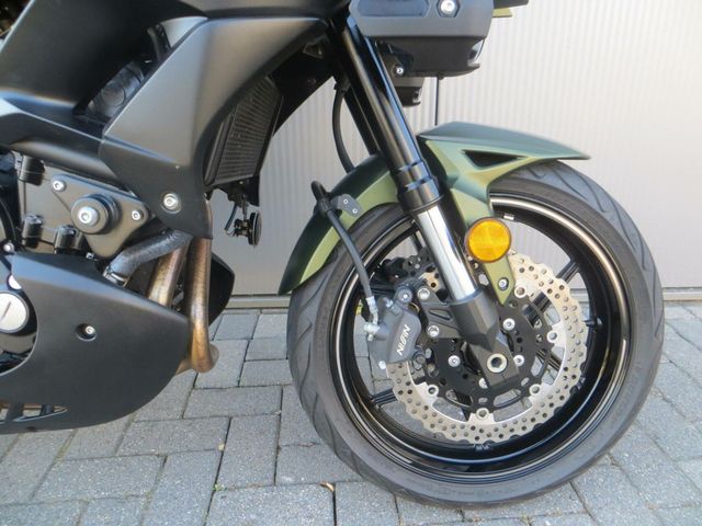 kawasaki - versys-650-grand-tourer