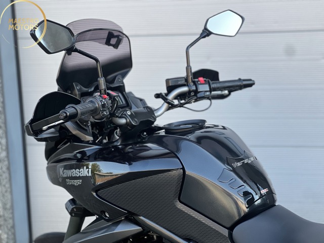 kawasaki - versys-650-grand-tourer