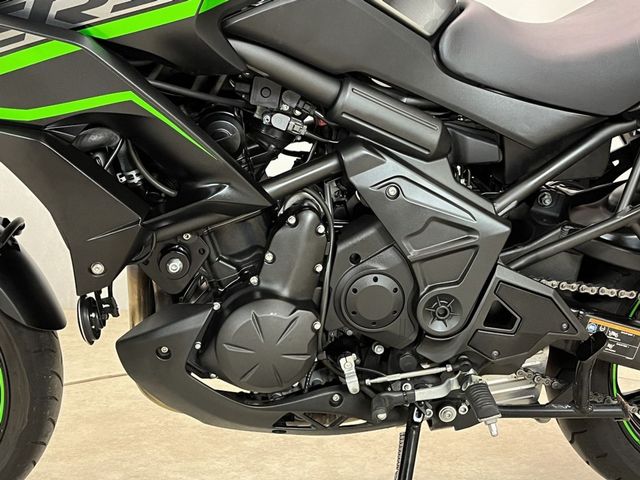 kawasaki - versys-650-grand-tourer