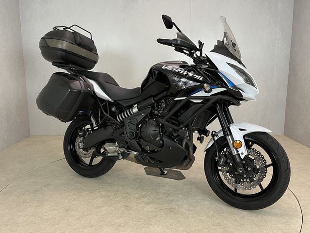 kawasaki - versys-650-grand-tourer