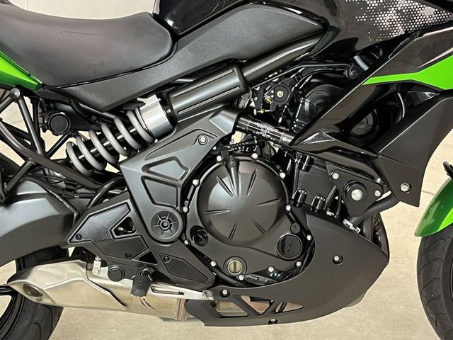 kawasaki - versys-650-grand-tourer