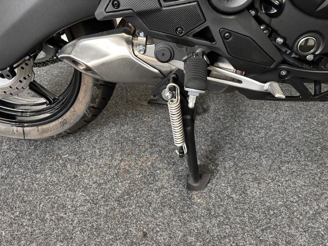 kawasaki - versys-650-grand-tourer