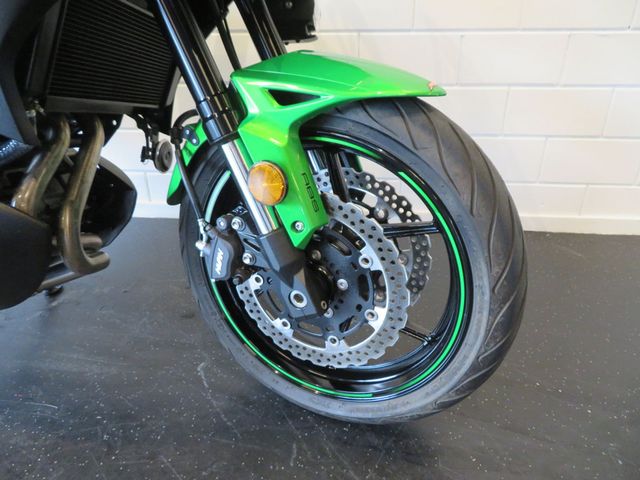 kawasaki - versys-650-grand-tourer
