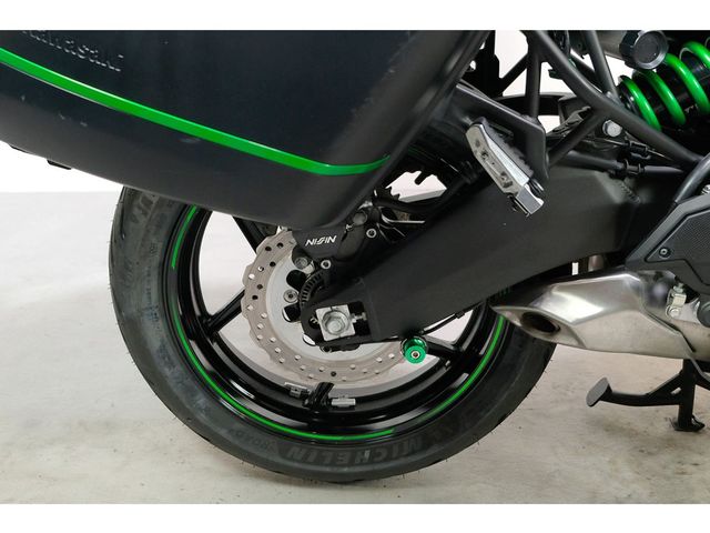 kawasaki - versys-650-grand-tourer
