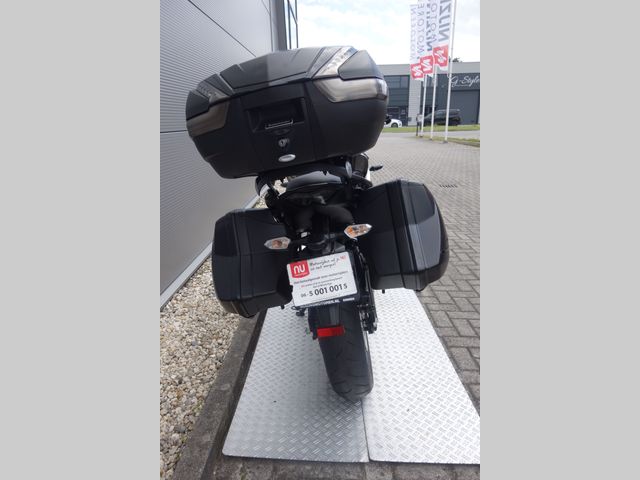 kawasaki - versys-650-grand-tourer