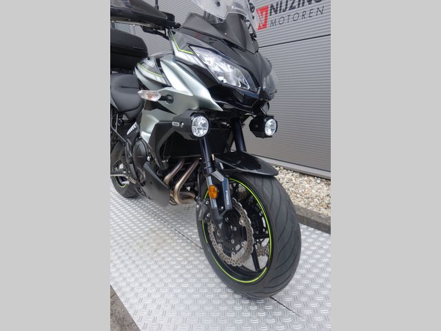 kawasaki - versys-650-grand-tourer