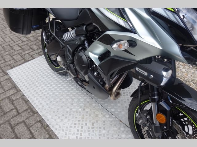 kawasaki - versys-650-grand-tourer