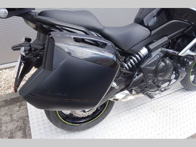 kawasaki - versys-650-grand-tourer