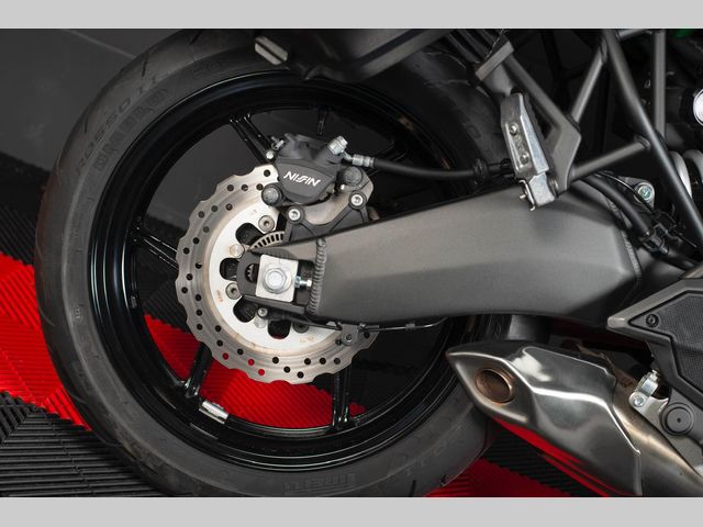 kawasaki - versys-650-tourer