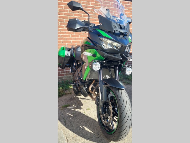 kawasaki - versys-650-tourer-plus