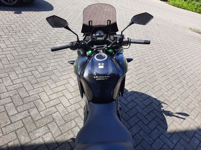 kawasaki - versys-650-tourer-plus