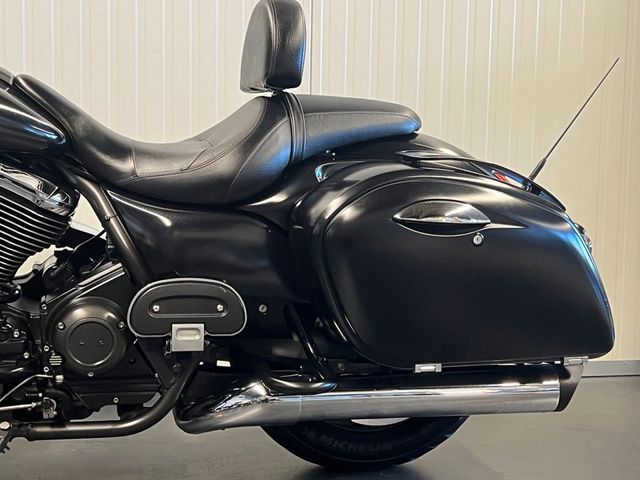 kawasaki - vn-1700-voyager-custom