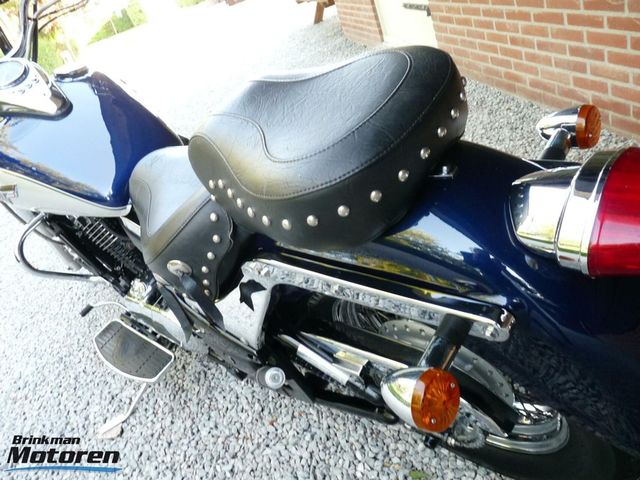 kawasaki - vn-800-classic