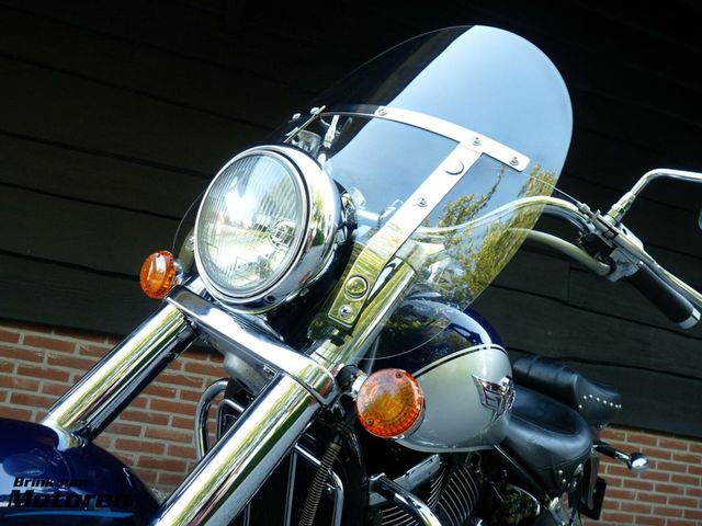 kawasaki - vn-800-classic