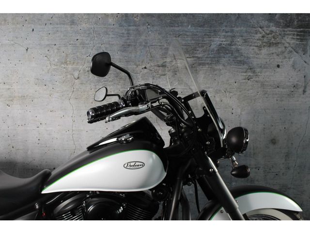 kawasaki - vn-900-classic