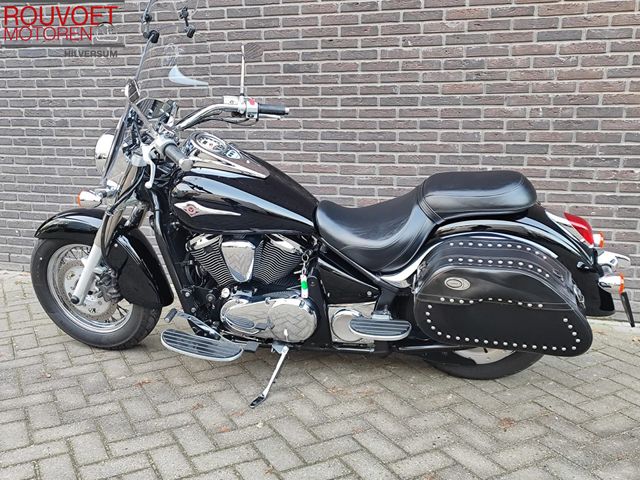 kawasaki - vn-900-classic