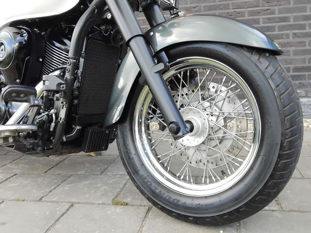 kawasaki - vn-900-classic