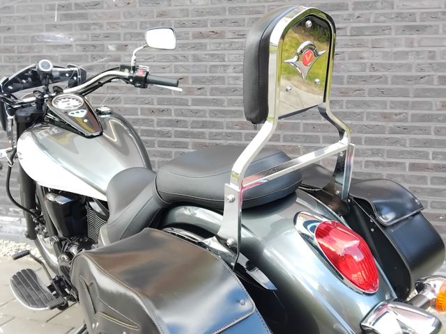 kawasaki - vn-900-classic