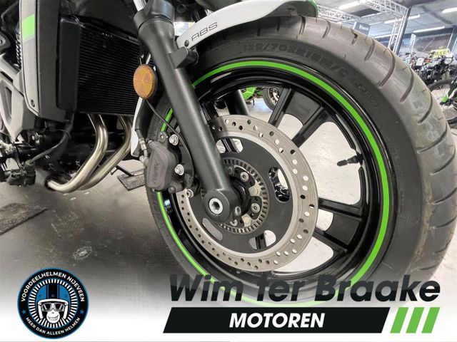 kawasaki - vn-900-classic-se