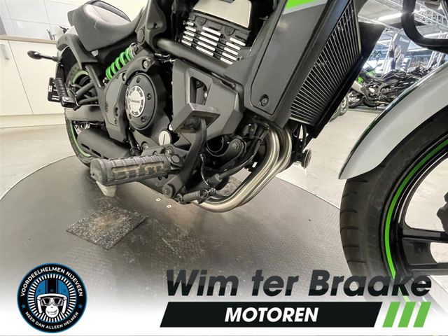 kawasaki - vn-900-classic-se
