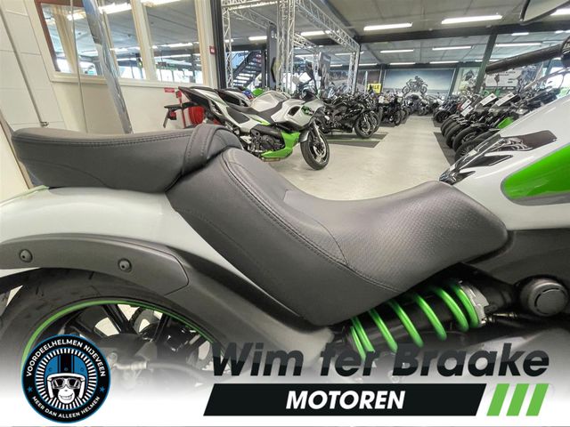 kawasaki - vn-900-classic-se