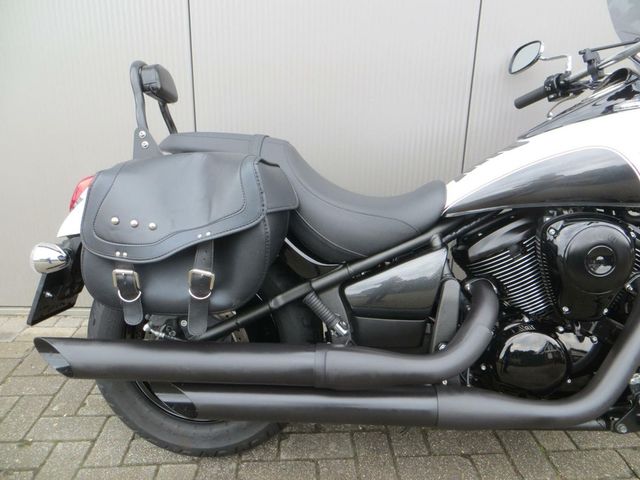 kawasaki - vn-900-custom