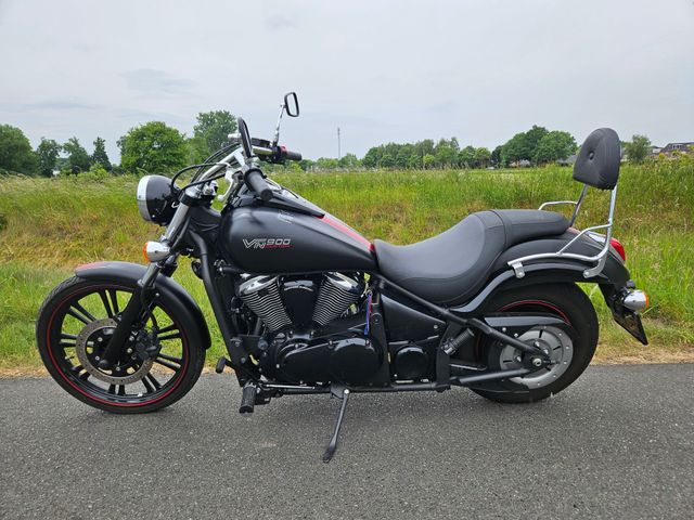 kawasaki - vn-900-custom