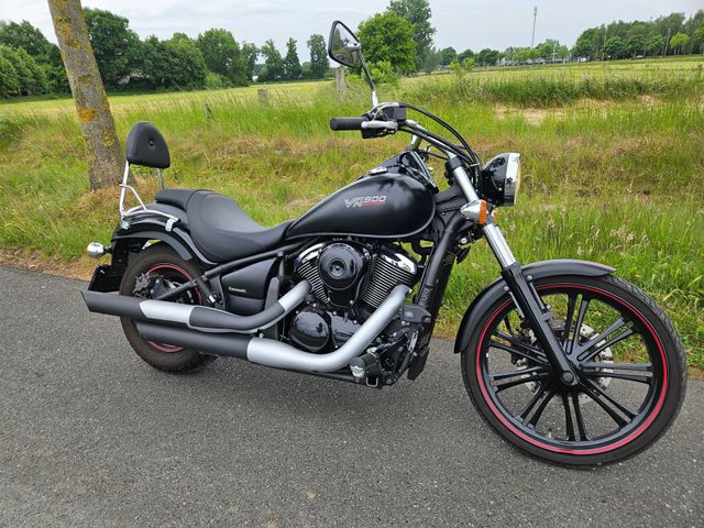 kawasaki - vn-900-custom