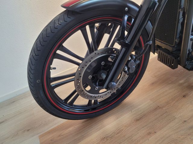kawasaki - vn-900-custom