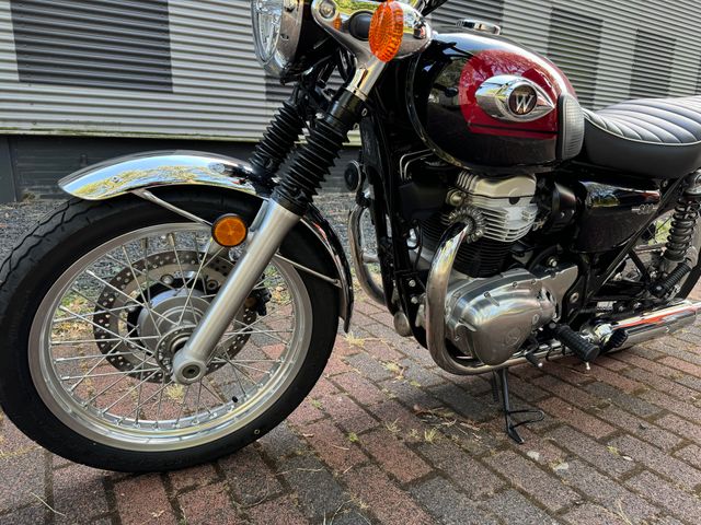 kawasaki - w800