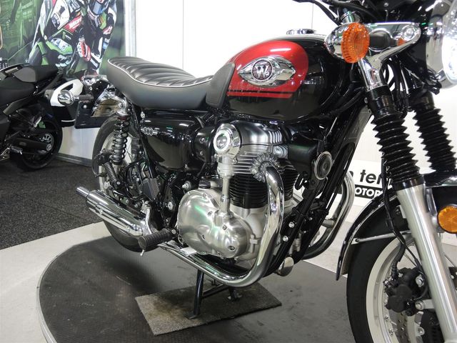 kawasaki - w800