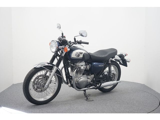 kawasaki - w800