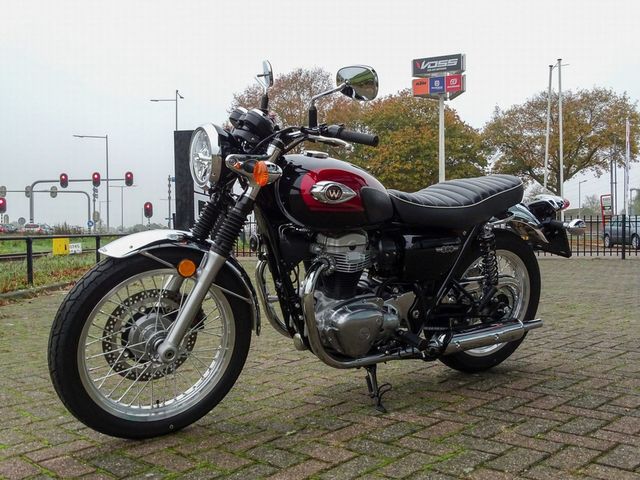 kawasaki - w800