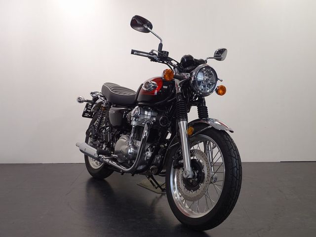 kawasaki - w800