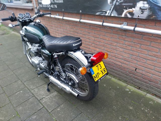 kawasaki - w800