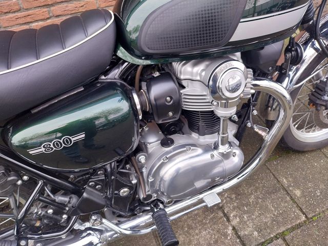 kawasaki - w800