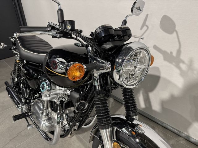 kawasaki - w800