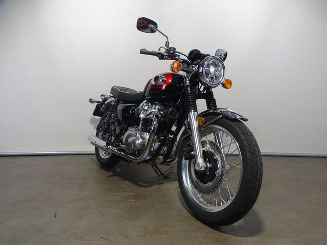 kawasaki - w800