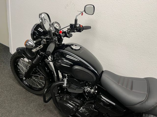 kawasaki - w800-black-edition