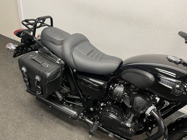 kawasaki - w800-black-edition