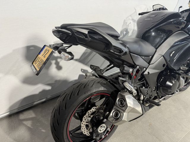 kawasaki - z-1000-sx