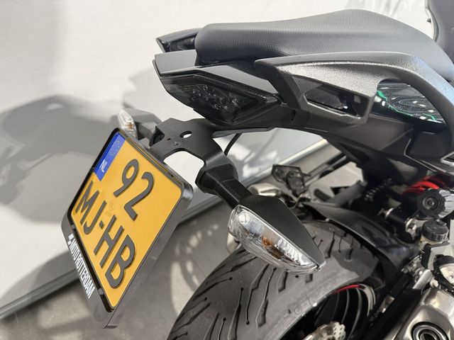 kawasaki - z-1000-sx